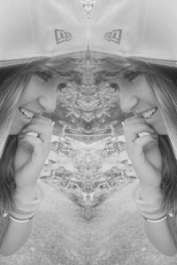 blondýnka)