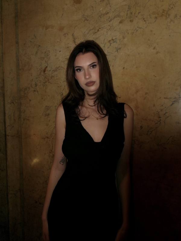 Natalie Minksova - Fashion Models